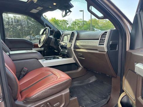 Certified 2021 Ford F350 King Ranch w/ King Ranch Ultimate Package AWD/4WD image 10