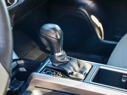 Certified 2021 Toyota Tacoma SR5 image 23