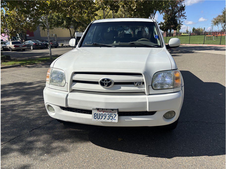 Used 2006 Toyota Tundra Limited w/ All Weather Guard Pkg AWD/4WD image 3