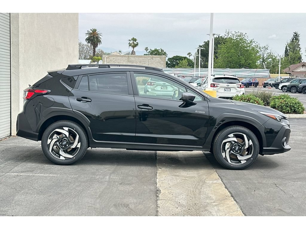 New 2026 Subaru Crosstrek 2.5i Limited w/ Crosstrek Mirror Package AWD/4WD image 2
