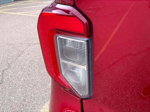 Used 2022 Ford Explorer ST w/ Equipment Group 401A image 28