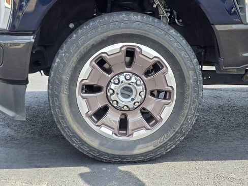 Used 2024 Ford F350 King Ranch w/ FX4 Off-Road Package AWD/4WD image 41