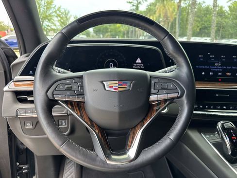 Used 2023 Cadillac Escalade Premium Luxury w/ LPO, Floor Liner Package AWD/4WD image 15