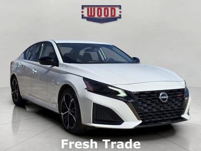 Used 2024 Nissan Altima 2.5 SR