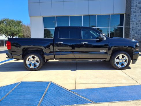 Used 2018 Chevrolet Silverado 1500 Custom w/ Texas Edition image 24