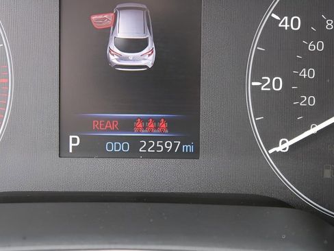 Used 2024 Toyota Corolla SE image 11