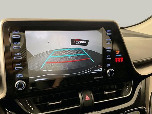 Used 2020 Toyota C-HR LE FWD image 25