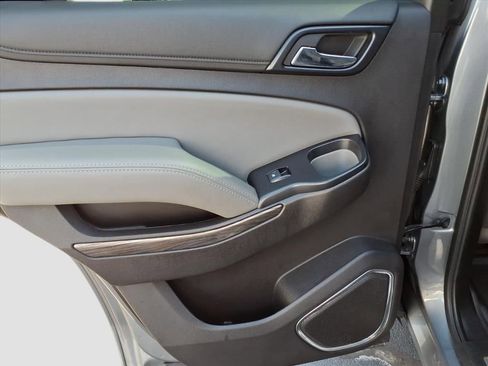 Used 2020 Chevrolet Tahoe LT image 10