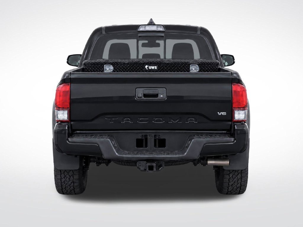 Used 2023 Toyota Tacoma SR5 w/ Technology Package RWD image 6