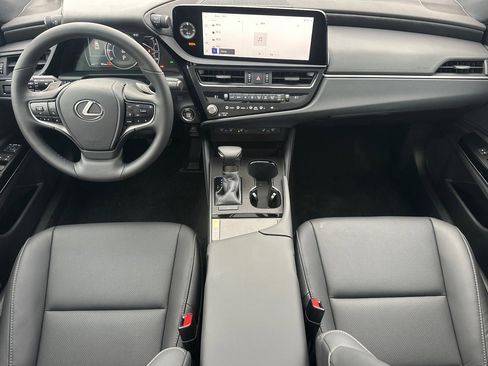 New 2025 Lexus ES 350 w/ Premium Package image 13