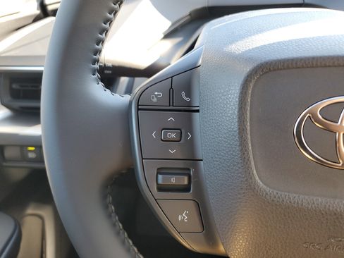 New 2026 Toyota Prius LE image 19