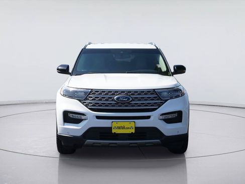 Used 2021 Ford Explorer Limited w/ Equipment Group 301A RWD image 3