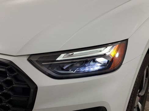 Certified 2023 Audi Q5 2.0T Premium Plus w/ Premium Plus Package image 17