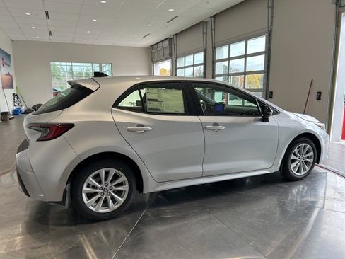 New 2026 Toyota Corolla SE image 9