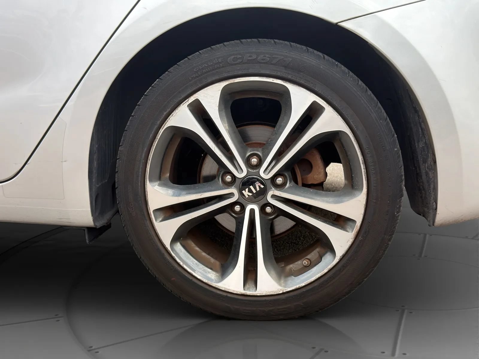Used 2015 Kia Forte EX w/ Premium Package FWD image 21
