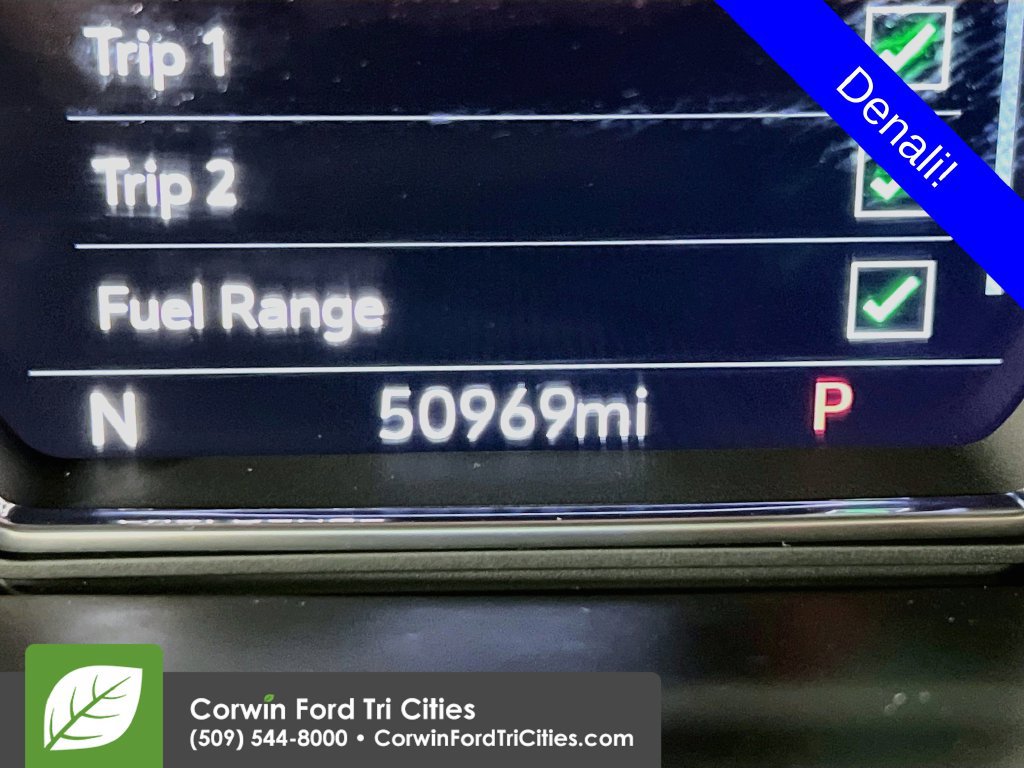 Used 2021 GMC Yukon Denali w/ Denali Premium Package AWD/4WD image 34