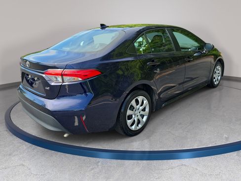 Used 2024 Toyota Corolla LE image 5
