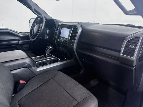 Used 2015 Ford F150 XLT w/ Equipment Group 302A Luxury AWD/4WD image 29