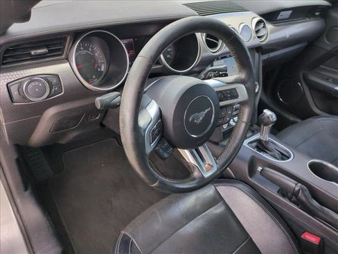 Used 2019 Ford Mustang GT Premium w/ GT Performance Package image 10