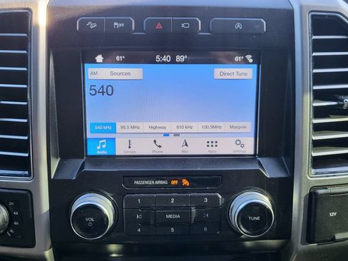 Used 2019 Ford F150 Platinum w/ Equipment Group 701A Luxury AWD/4WD image 33