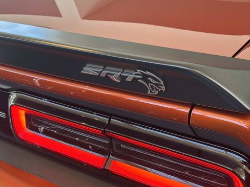 Used 2022 Dodge Challenger SRT Hellcat RWD image 29