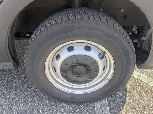 Used 2025 Ford Transit 350 148 High Roof Extended image 11