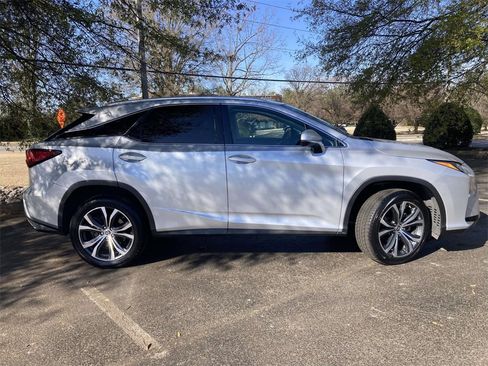 Used 2018 Lexus RX 350 FWD image 2