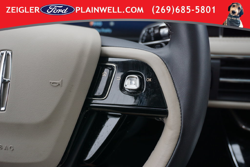 Used 2025 Lincoln Corsair Grand Touring AWD/4WD image 31