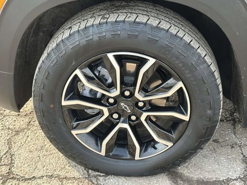 Used 2024 Chevrolet TrailBlazer ACTIV w/ Driver Confidence Package image 9