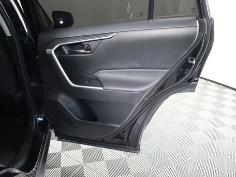 Used 2023 Toyota RAV4 LE image 27