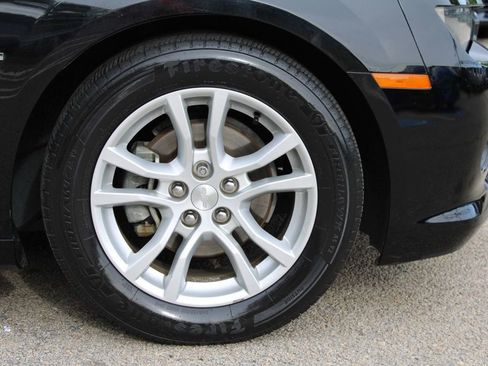 Used 2015 Chevrolet Camaro LS RWD image 31