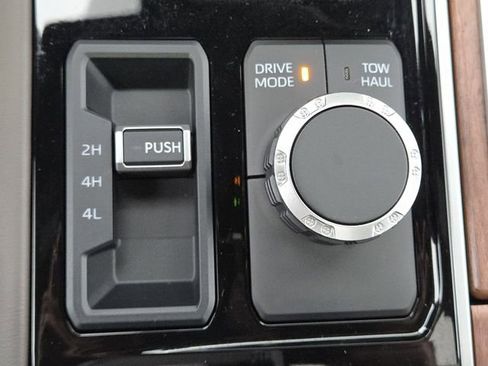 Used 2025 Toyota Sequoia 1794 Edition image 9