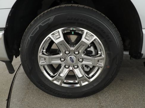 Used 2023 Ford F150 XLT w/ Equipment Group 301A Mid RWD image 7
