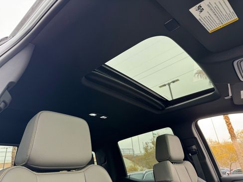 Used 2024 Chevrolet Silverado 1500 ZR2 w/ Technology Package image 26