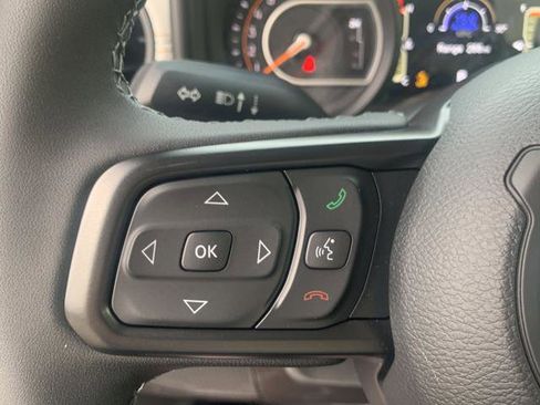 New 2026 Jeep Gladiator Sport image 25