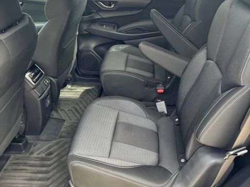 Used 2024 Subaru Ascent Premium w/ Convenience Package AWD/4WD image 9