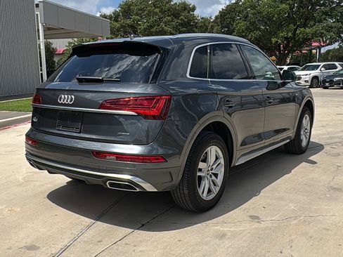 Used 2023 Audi Q5 2.0T Premium w/ Convenience Package AWD/4WD image 7