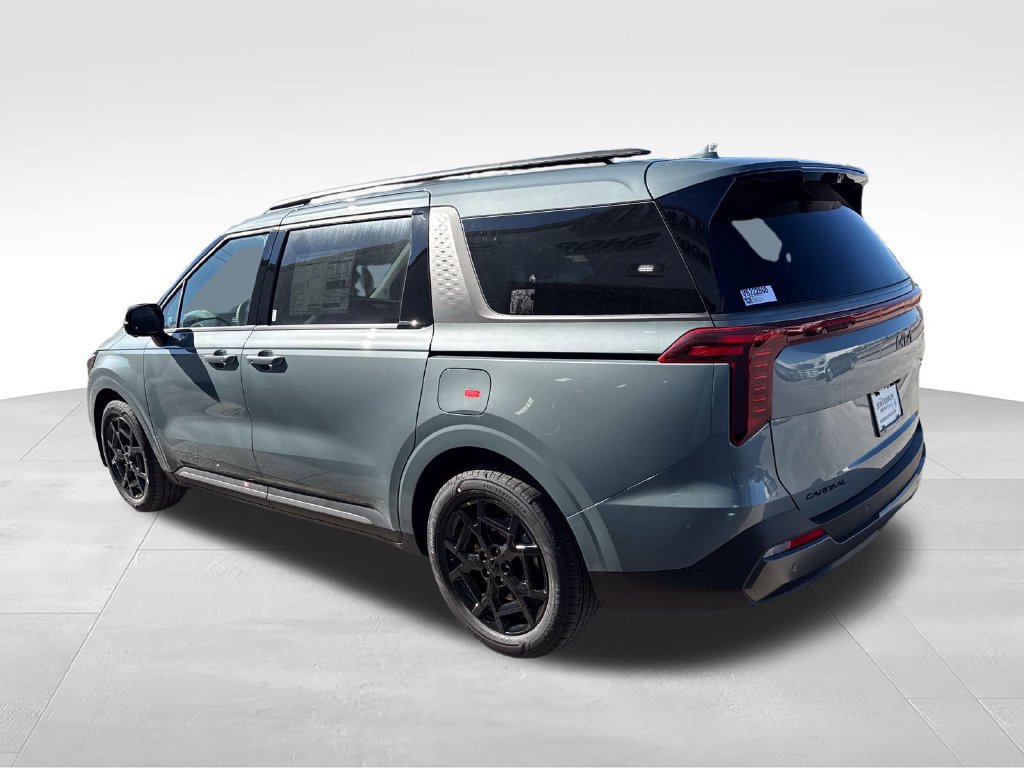 New 2027 Kia Carnival SX Prestige FWD image 3
