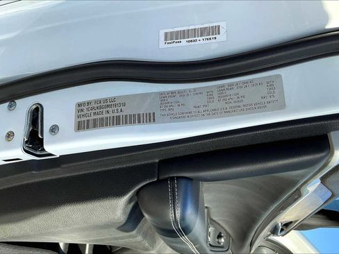 Used 2021 Jeep Grand Cherokee L Limited image 31