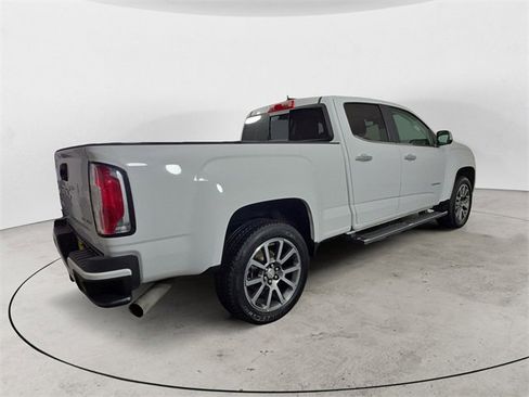 Used 2020 GMC Canyon Denali image 5
