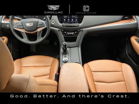 Certified 2025 Cadillac XT5 Premium Luxury w/ Technology Package FWD image 12