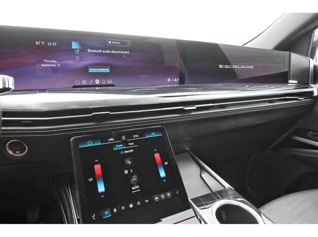 Used 2025 Cadillac Escalade Sport w/ LPO, Floor Liner Package RWD image 22