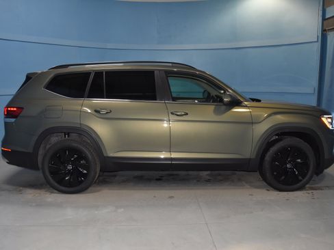 New 2026 Volkswagen Atlas SE image 18