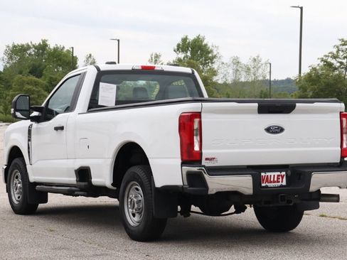 Used 2023 Ford F250 XL w/ XL Driver Assist Package RWD image 7