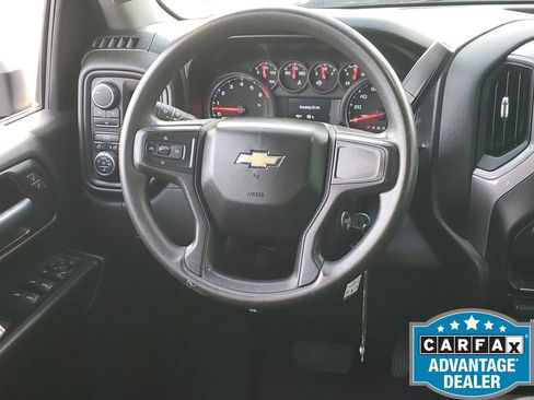 Used 2022 Chevrolet Silverado 2500 Custom w/ Custom Value Package image 27