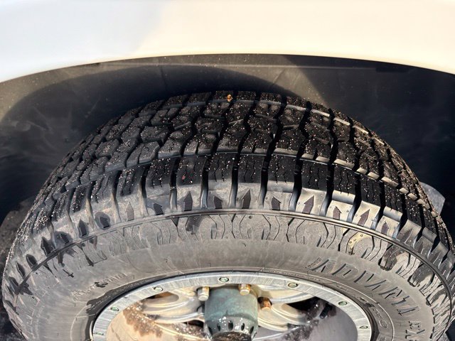 Used 2009 Dodge Ram 1500 Truck SLT w/ Chrome Accents Group AWD/4WD image 9