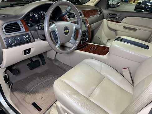 Used 2014 Chevrolet Tahoe LTZ AWD/4WD image 26