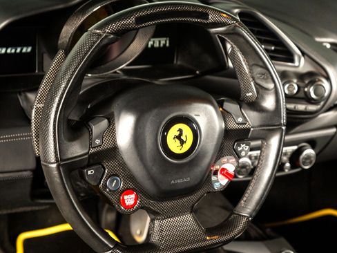 Used 2016 Ferrari 488 GTB image 37