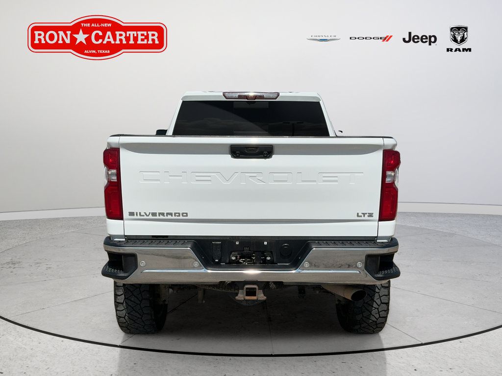 Used 2024 Chevrolet Silverado 3500 LTZ w/ LTZ Premium Texas Edition AWD/4WD image 5