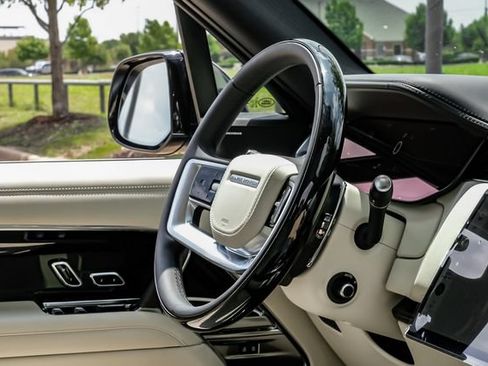 New 2026 Land Rover Range Rover SE AWD/4WD image 22